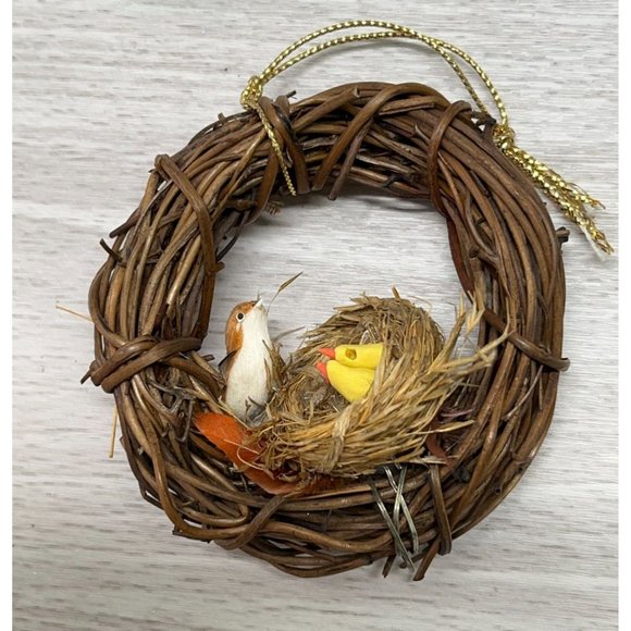 Vintage Bird Nest Christmas Tree Ornament Mama Bird and Babies 3 Inch - Picture 2 of 6